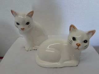 Vintage White Ceramic Cats Sitting 6 " Tall Laying 4 " Tall Adorable Set
