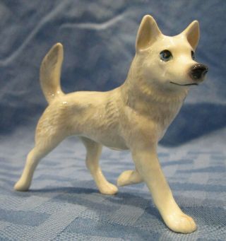 Hagen Renaker Miniature,  Sled Dog,  Alaskan,  3335,  Made In Usa