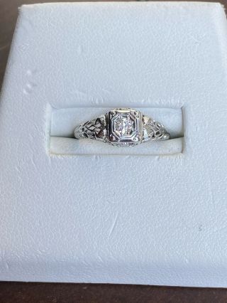 Vintage 1930s 18k White Gold.  10 Ct Round Cut Diamond Filigree Ring - Size 6