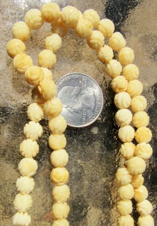 Gorgeous Vintage / Antique Carved Chinese Bakelite Beads Necklace 30 1/2 