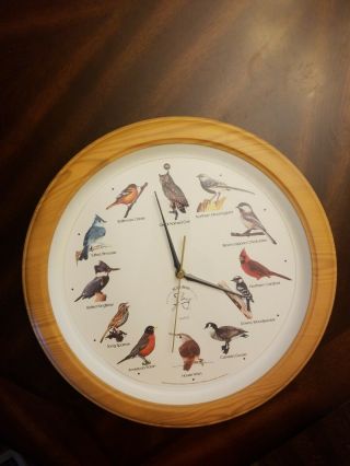 National Audubon Society Quartz Singing Bird Clock In Oak Wood 13 1/4 "