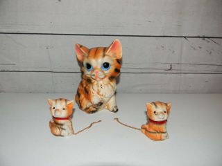 Vintage Orange Cat Mom And 2 Kittens On Chains Made In Japan Blue Eyes