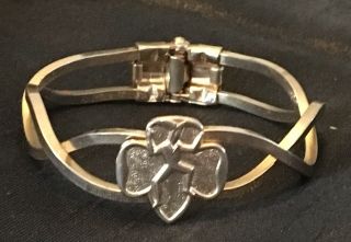 Vintage Girl Scout Brownie Hinged Bracelet Trefoil Elf Gold Toned 1960