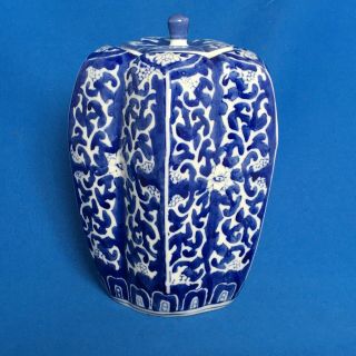 Vintage Chinese Blue And White Ceramic Mutlisided Jar With Lid Height 9 Inches
