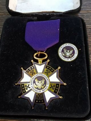 Republican Presidential Legion Of Merit Pin And Medal Ribbon Vintage