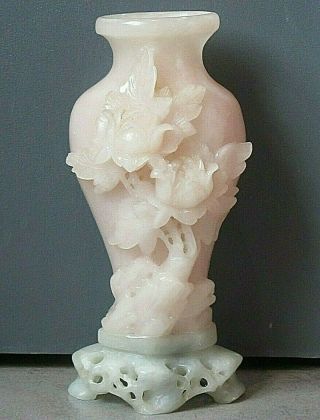 Vintage Light Pink Rose Quartz Vase with Hand - Carved Flower Decoration 2