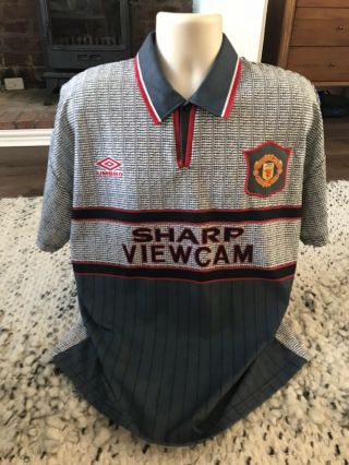 Authentic Retro Vintage Manchester United Shirt 1995 - 1996 - Large