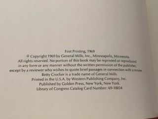 Betty Crocker’s Red Pie 1969 1st Printing HC Vintage Cookbook Very 3