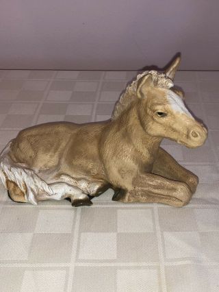 Vintage Universal Statuary Figurine Horse Foal Laying Down 1993 6.  25 " X 4 "