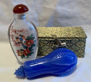 2 Vintage Chinese Peking Glass Snuff Bottle Cabbage & Clear Perfume