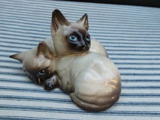 Vintage Beswick England Blue Eye Seal Point Siamese Cats Kittens Figurine