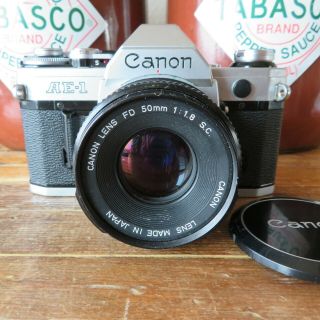 Vintage Canon Ae - 1 Program 35mm Film Camera W 50mm Fd F1.  8 Lens