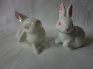 Vintage Pair Miniature China White & Pink Rabbits Bunnies Figurines 9943