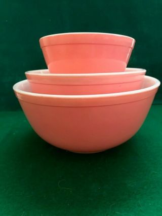 Vintage Pink Pyrex Nesting Mixing Bowl Set 401 402 & 403