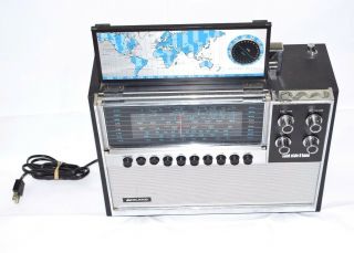 Vntg Midland Solid State 8 Band Portable Radio Model10 - 561