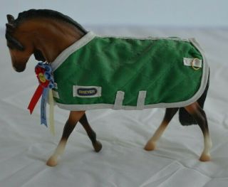 Vintage 1990s Breyer Horse With Green Stable Blanket Champion Ribbon Pony Toy