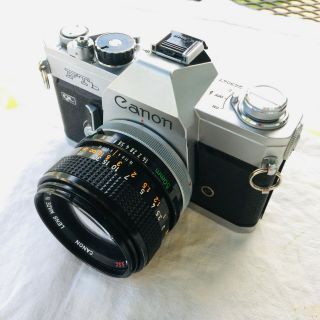 Vintage Canon Ftb Ql 35mm Slr Film Camera W/canon 50mm/f1.  5lens