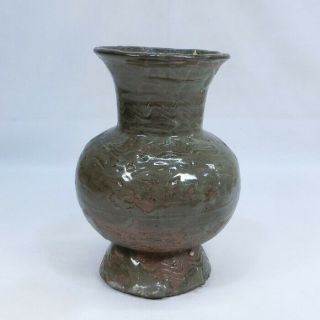 C400: Japanese Green Glaze Vase Of Old Pottery With Good Tone.