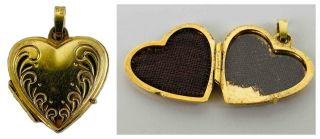 Vintage Estate West Germany 14k Gold Heart Valentine Love Photo Locket Pendant