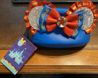 Disney Minnie Main Attraction Dumbo The Flying Elephant Loungefly Fanny Pack