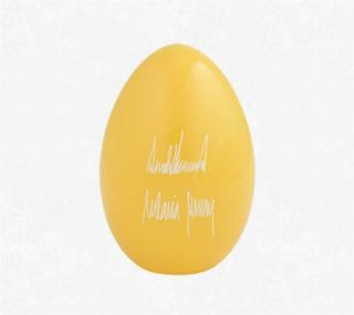 2020 President Donald & Melania Trump White House Easter Egg Roll YELLOW Egg 2