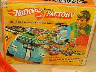 Vintage 1969 Mattel Hot Wheels Factory With Instructions