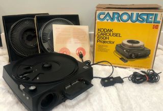 Vintage Kodak Carousel 650h Slide Projector & 2 Slide Trays