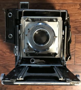 Vintage Graflex Speed Graphic 4x5 Field Camera W/ Kodak Ektar Lens F4.  5