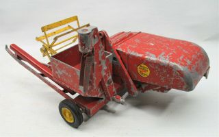 Reuhl Massey Harris Clipper Combine Vintage USA Farm Toy 3