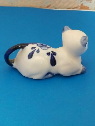 Vintage Porcelain Kitten Cat Figurines Blue White Accents Flowers Miniature Mini 3