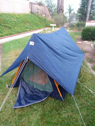 Vintage North Face Sierra Classic A Frame Tent Camping Backpacking Back Yard