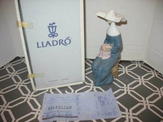 Vtg Lladro Time To Sew Nun Blue Retired 5501 Embroidering