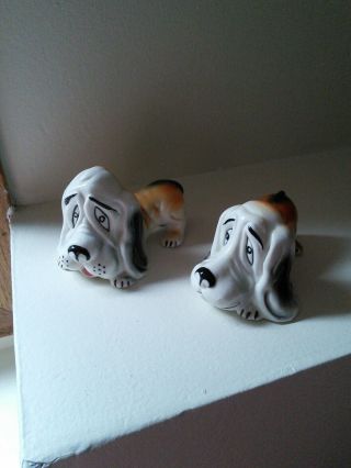 Vintage Hound Dog Figurines Set Of Two.  Made In Taiwan.