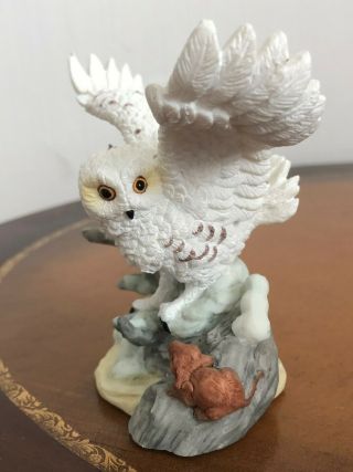 Vintage White Snowy Owl Figurine 4 " High Detailed Resin Statue - Made In China