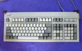 Fk - 2000 Plus Vintage Keyboard White Alps Slits Skcm Doubleshot Keycap Clicky