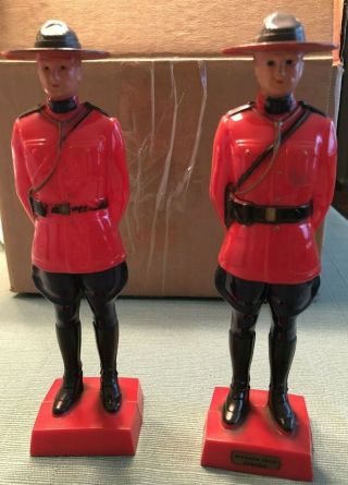 Vtg 60s Royal Canadian Mounties Plastic Figures Reliable Two