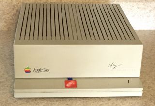 Vintage Apple Iigs Computer Cpu Woz Limited Edition W/ Fingerprint No Power Cord