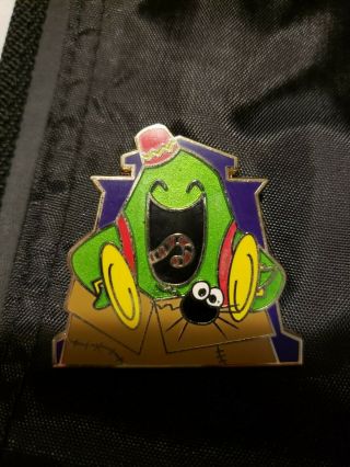 Disney Parks Haunted Mansion Holiday 2017 Mystery Pin Le 250 Chaser Oogie Boogie
