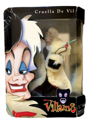 Disney Villains Cruella De Vil Doll Collectible 101 Dalmatians 88010 Boxed Rare