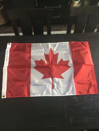 Vintage 1972 Canada Canadian National Flag Dettra Dura - Lite 95 Nylon 2’x3’