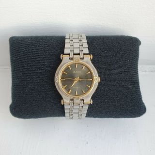 Vintage Gucci Quartz Ladies Bracelet Watch Stainless Steel Analogue Gold Silver