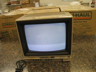 Vintage Commodore 1702 Color Computer Video Tv Monitor Retro Gaming -