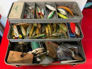 Vintage Metal Tackle Box Full With Lures & Fishing Reels Loaded Old