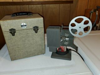 Eastman Kodak Kodascope Eight - 33 Vintage 8mm Movie Projector & Case Wks