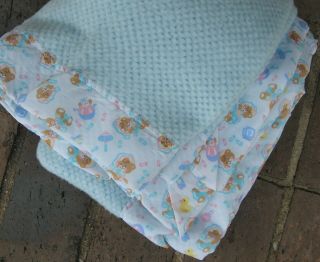 Teddy Beddy Sleepy Bear Pastel Blue Nursery Baby Blanket Satin Trim Vtg Weave