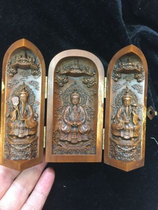 4.  0 Inches Antique Chinese Hand Carved Boxwood 3 Figures Box