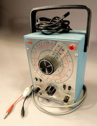 Vintage RCA RF signal Generator WR - 50B 2
