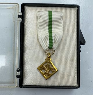 E Boy Girl Scouts Den Mother Medal 10 Kt Gold Filled Training Award In Case Vtg