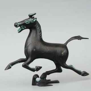 China Old Bronze Carve Horse Tread On A Flying Swallow Precious Souvenir Statue