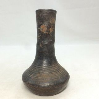 C562: Japanese Old Bizen Stoneware Flower Vase With Good Taste And Atmosphere